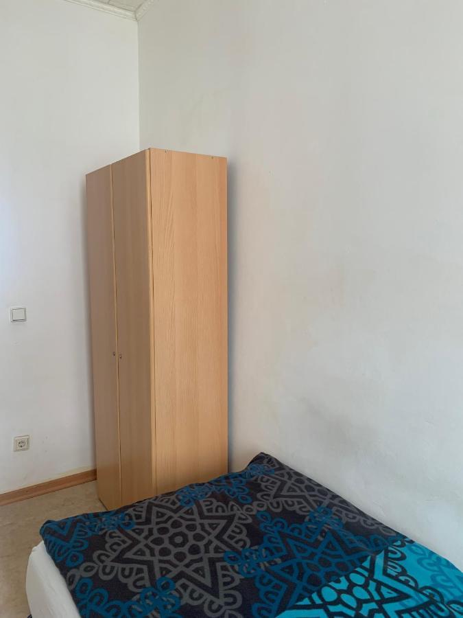 Dachgeschoss Hof Lejlighed Krefeld Eksteriør billede